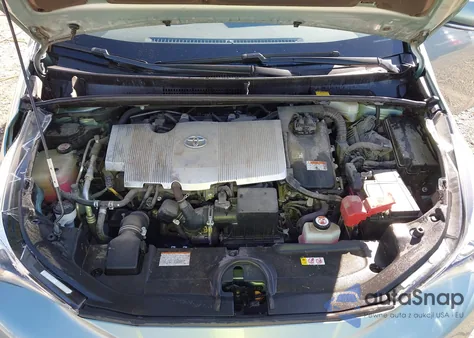 2017 Toyota Prius Three Touring из США, поврежденный, VIN JTDKARFU5H3053081